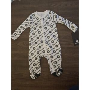 NEW Converse Footed Sleeper Outfit Size 6-9 months Infant Baby
